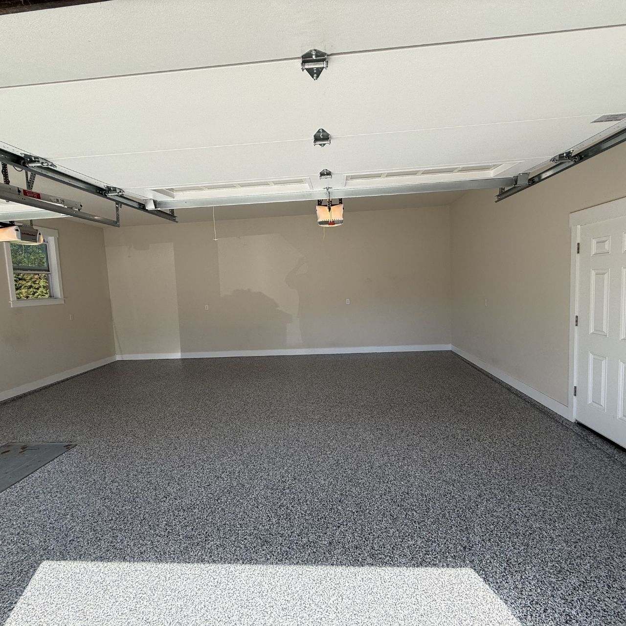 Charcoal flake garage floor coating Springfield MO