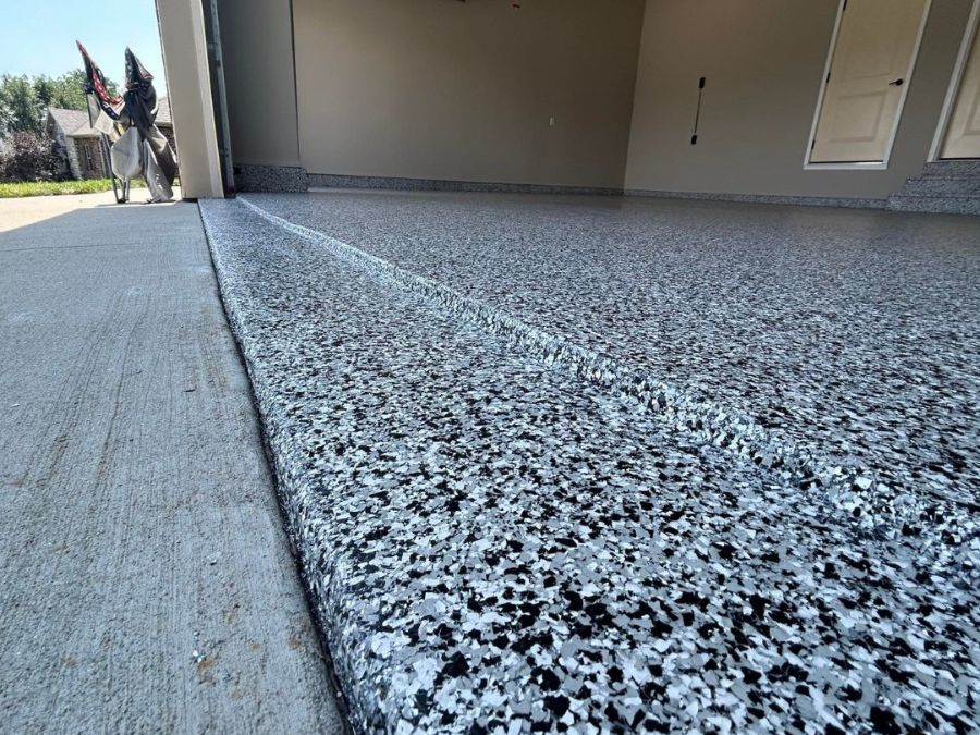 Full flake garage floor coating Missouri