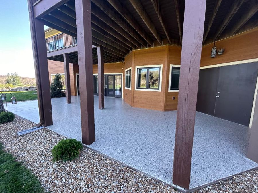 Pool deck polyaspartic coating Missouri